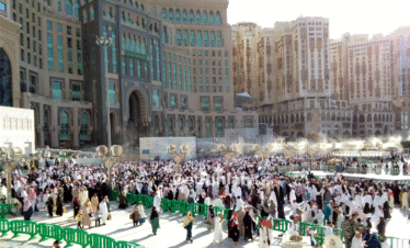 PAKET UMROH AWAL DESEMBER 2025