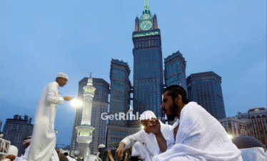 PAKET UMROH AWAL DESEMBER 2025