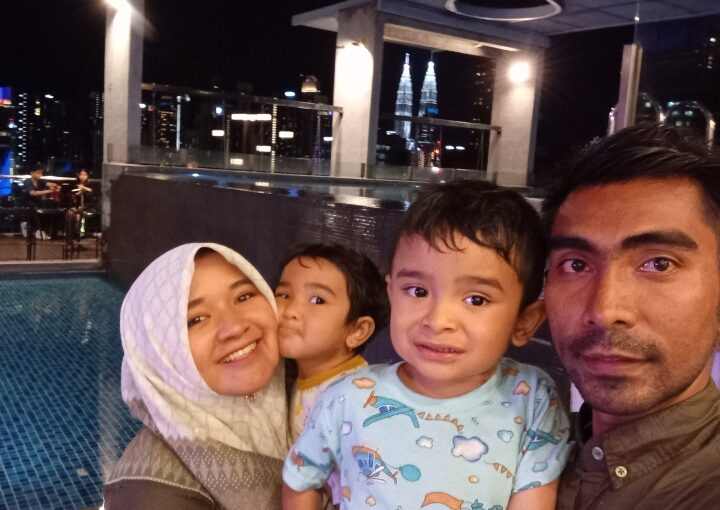 Liburan Keluarga Seru di Kuala Lumpur Menikmati Pemandangan Menara Kembar dari Hotel D’Majestic